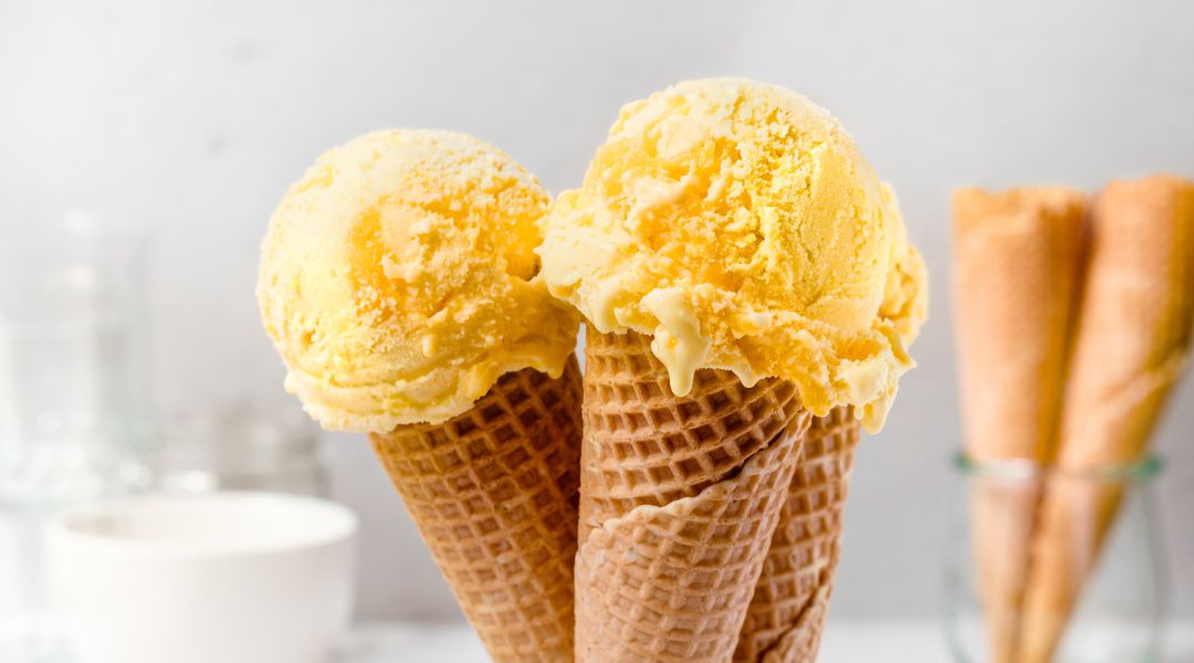 Ice cream - Mango & passion fruit